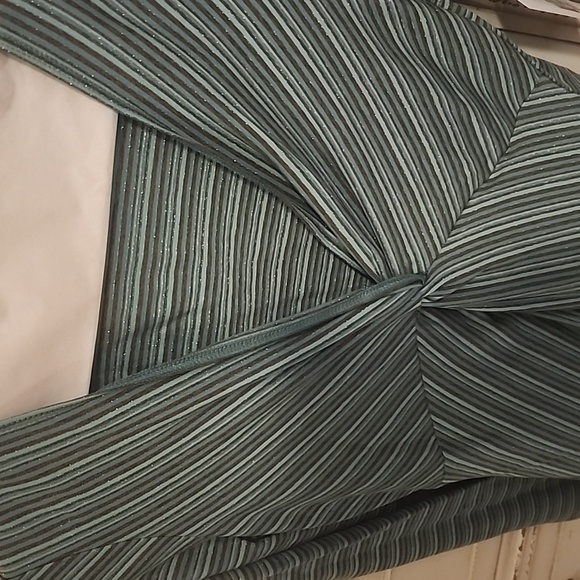 BAILEY striped NWT long sleeve shirt - Picture 5 of 5